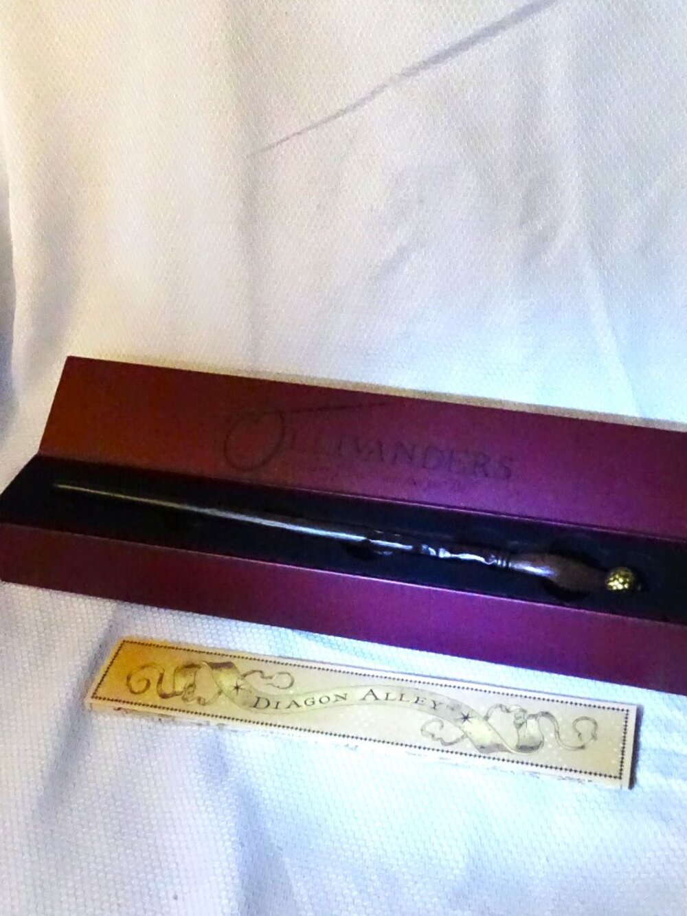 Ollivanders Branded Wand from the Dragon Alley Collection- Harry Potter